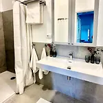 Cotton House Mit Schwimmbad By Interhome