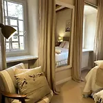 Cotton House Mit Schwimmbad By Interhome