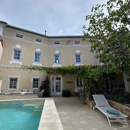 Cotton House Mit Schwimmbad By Interhome Nyaraló